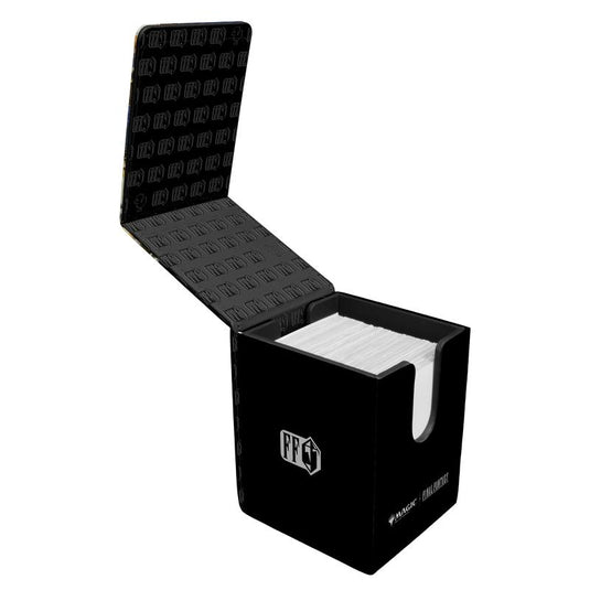Ultra Pro - Magic The Gathering - Universes Beyond - Final Fantasy - Alcove Flip Deck Box - Vivi