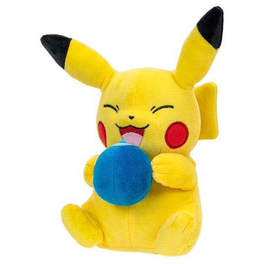 Pokemon - Plush - Pikachu With Oran Berry (8 Inch)