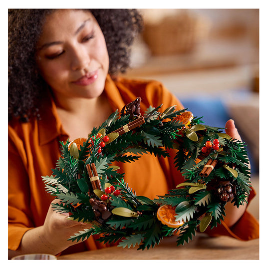 Lego Botanicals Wreath 10340 lifestyle