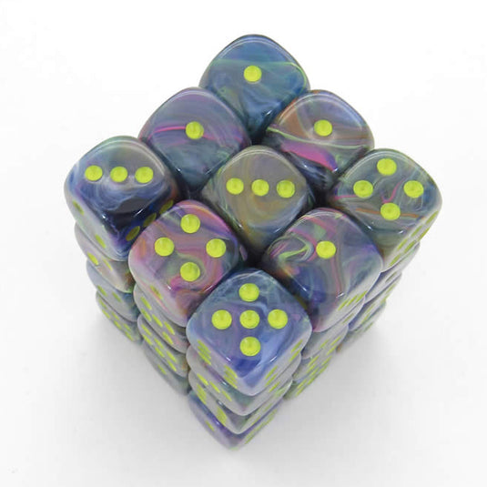 Chessex - Signature - 12mm d6 with pips Dice Blocks (36 Dice) -  Festive Rio w/yellow