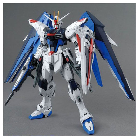 Gundam - MG 1/100 FREEDOM GUNDAM Ver.2.0