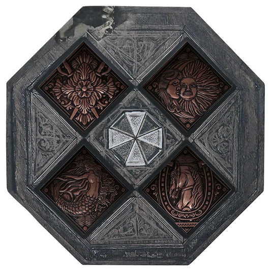 Resident Evil  Village - Limited Edition House Medallion Collection