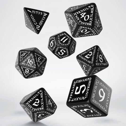 Runic Black & white Dice Set